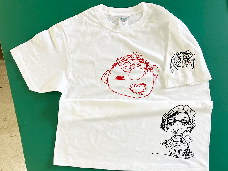 手描きのイラストをTシャツに | 加工品ギャラリー【マルチカット加工